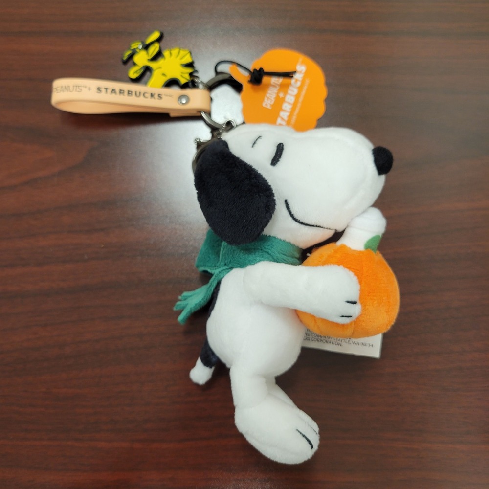 Starbucks Peanuts Snoopy Plush Bag Charm Keychain White Pumpkin Woodstock NWT